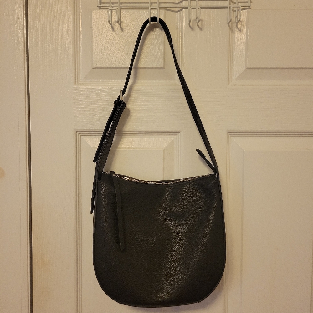Simons Shoulder Bag